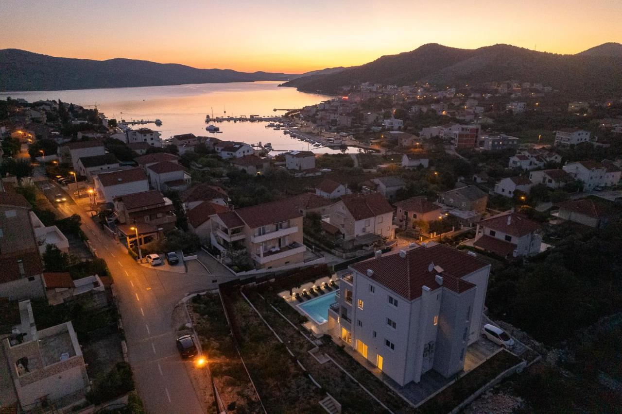 Villa Barbara & Zoran With Heated Swimming Pool Seget Vranjica Dış mekan fotoğraf