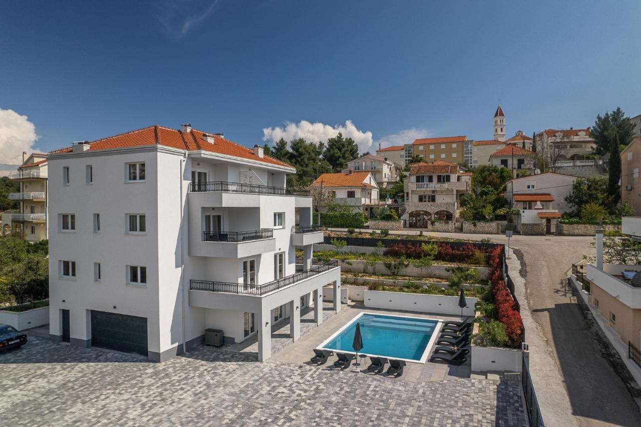 Villa Barbara & Zoran With Heated Swimming Pool Seget Vranjica Dış mekan fotoğraf