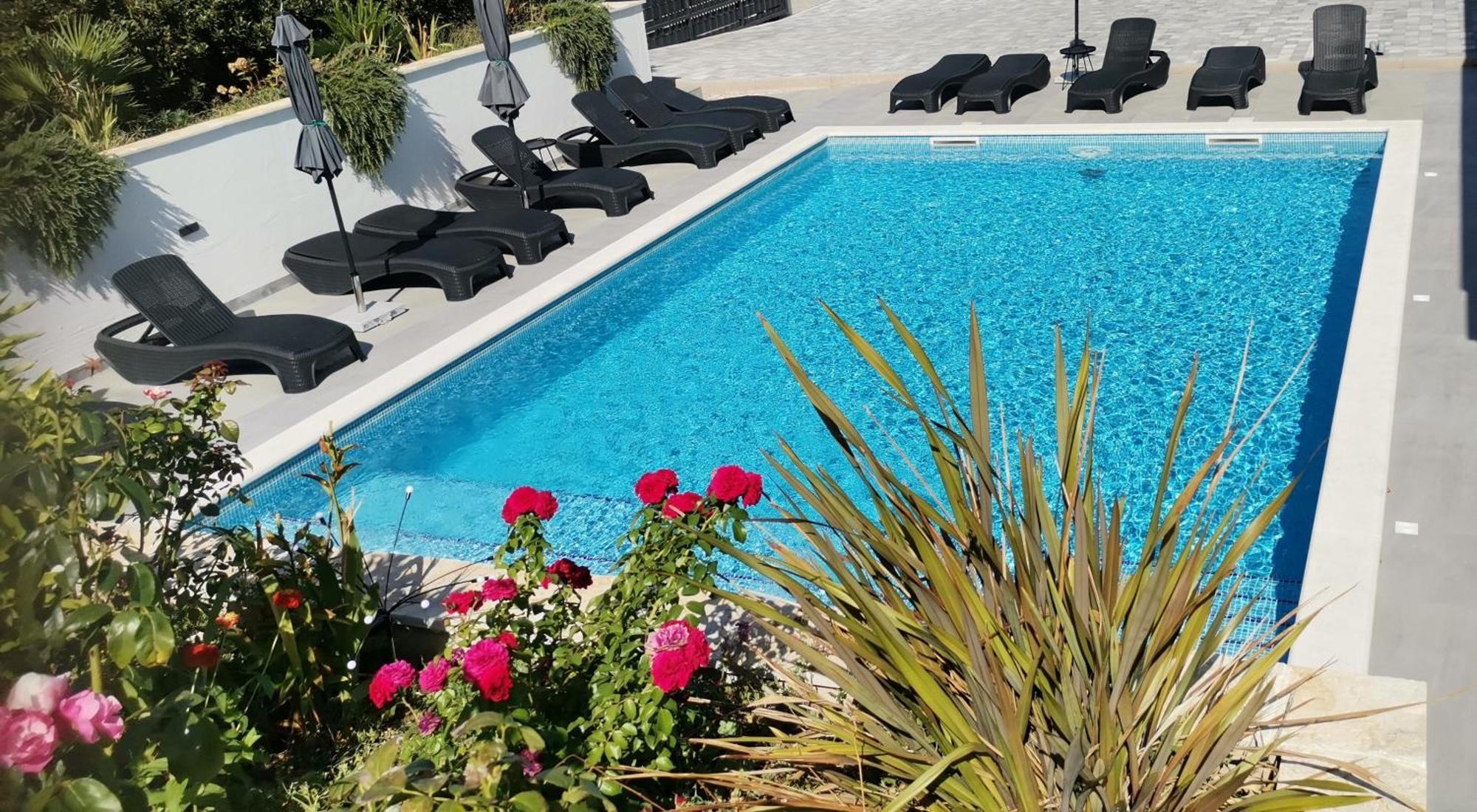 Villa Barbara & Zoran With Heated Swimming Pool Seget Vranjica Dış mekan fotoğraf