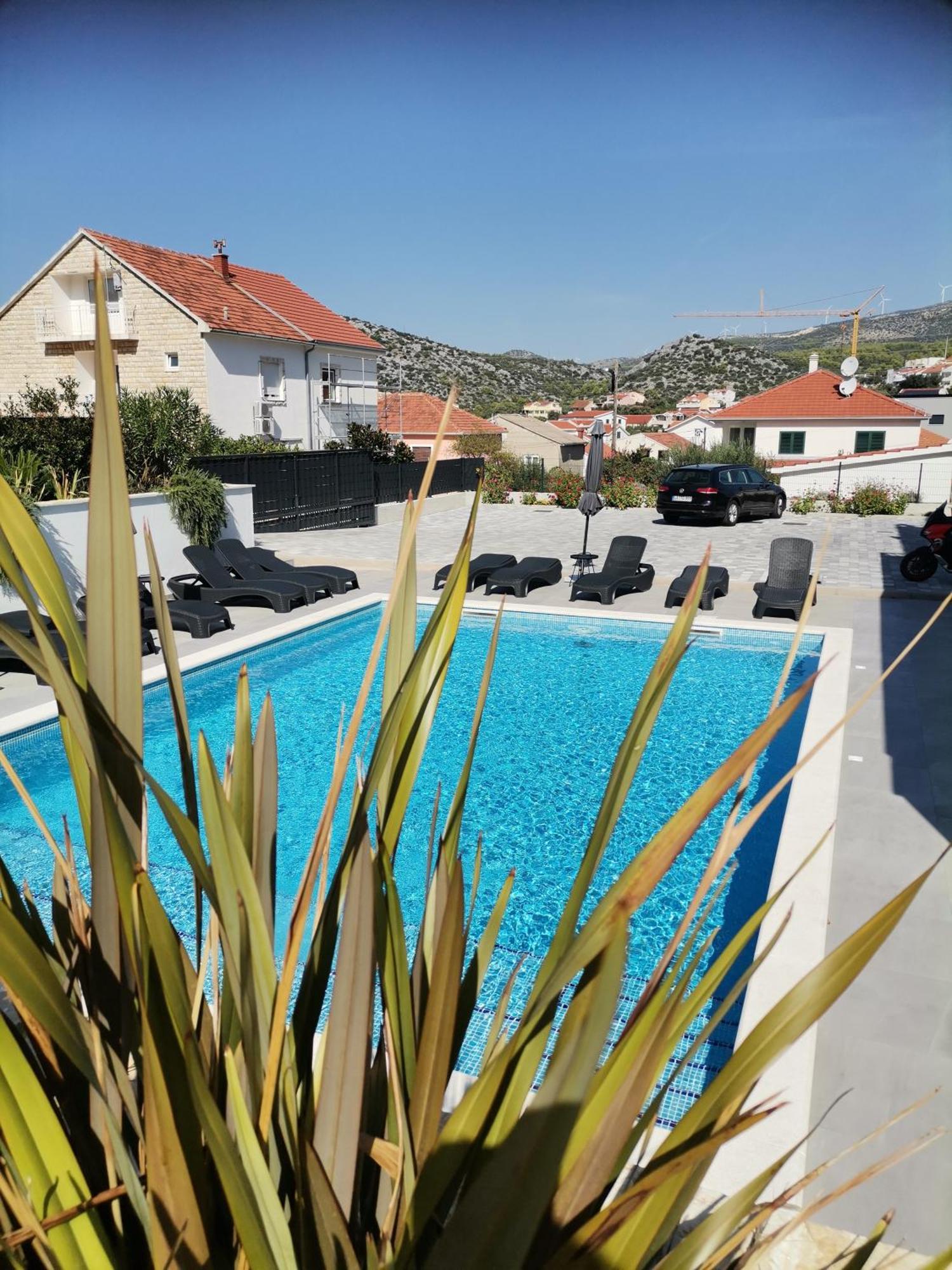 Villa Barbara & Zoran With Heated Swimming Pool Seget Vranjica Dış mekan fotoğraf